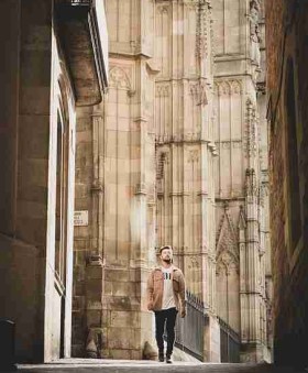 p站中文版核心功能分析｜热门作品翻译对比板块使用指南